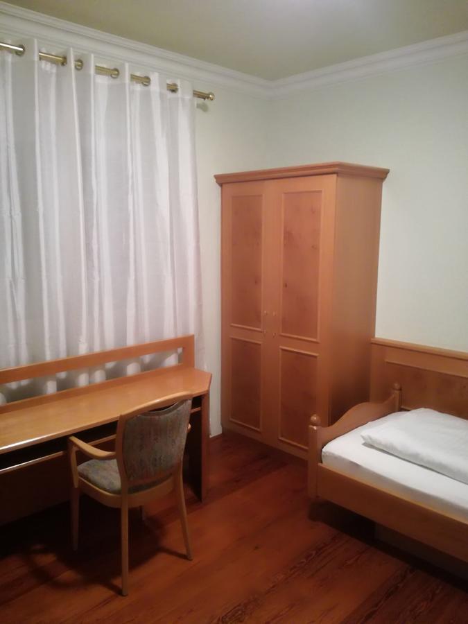 Hotel Gaststaette Peperoni Biberach an der Riß Exteriér fotografie